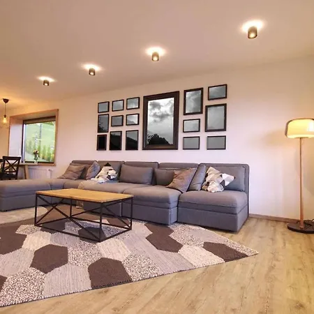 Place 4you Tatil Evi